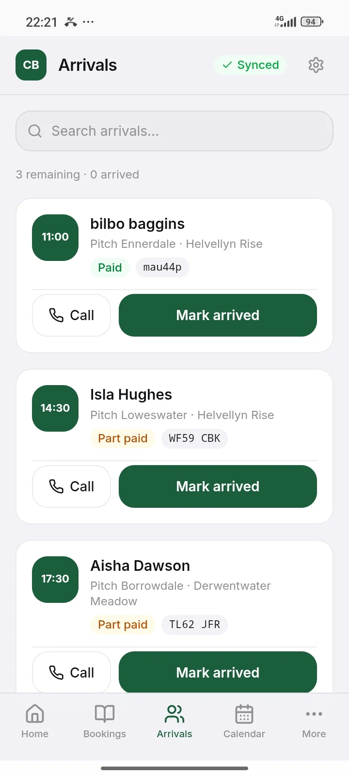 Campsite Manager App Arrivals screen listing expected guests with arrival times, pitch names, payment status and Mark arrived buttons